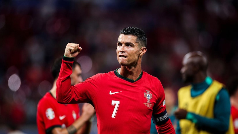 爱游戏:Queen Wen 加油!郑钦文将第六次挑战萨巴伦卡.